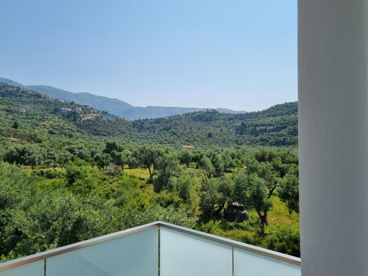 Vila Melina Himare Exteriör bild